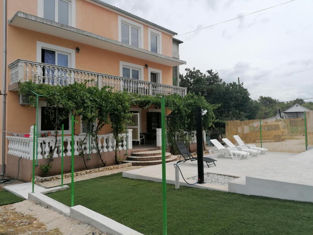 apartman Bruna Šibenik Exterior foto