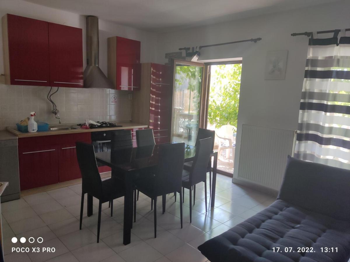 apartman Bruna Šibenik Exterior foto